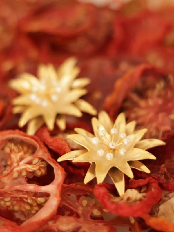 Sunflower Studs – dainty gold stud earrings shaped like sunflowers